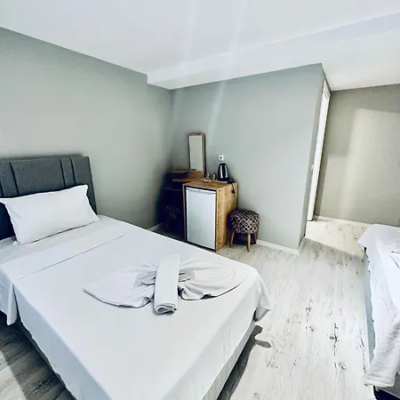 The Hera Gold Hotel 3*