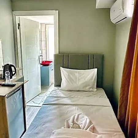 The Hera Gold 3* Istanbul