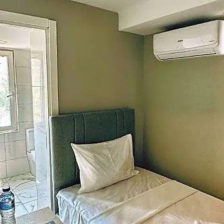 The Hera Gold 3* Istanbul