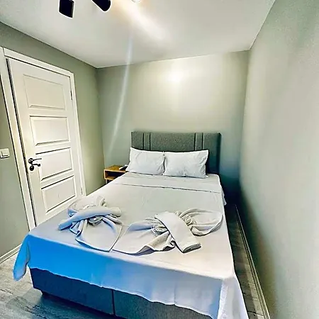 The Hera Gold 3* Istanbul