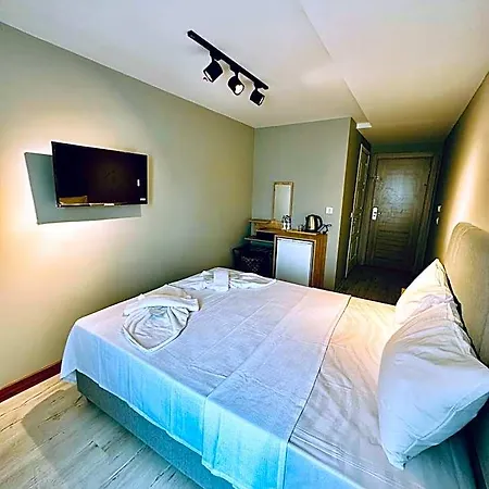 The Hera Gold Hotel