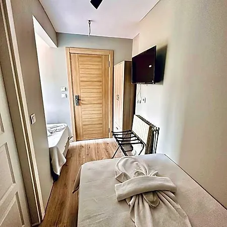 The Hera Gold 3* Istanbul