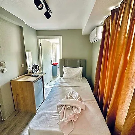 Hotel The Hera Gold 3*