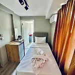 The Hera Gold 3* Isztambul